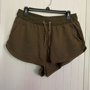 Shorts - Medium
